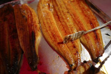 Lezzetli Asya yemeklerinin yakın çekim görüntüsü