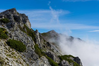 Dağların güzel manzarası