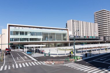 Isahaya İstasyonu Doğu çıkışı, Isahaya, Nagasaki, Japonya