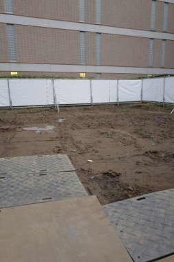 Şehirdeki inşaat alanının manzarası