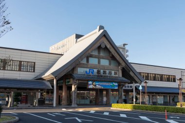 Izumoshi İstasyonu, Izumo şehrindeki yolcu tren istasyonu, Shimane Bölgesi, Japonya