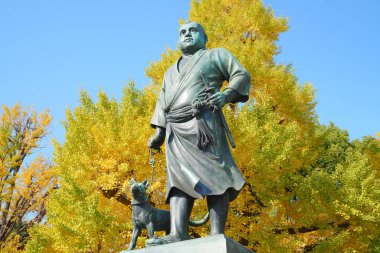 Saigo Takamori 'nin heykeli Ueno Park, Japonya, Tokyo' nun güney girişinde.