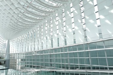 Tokyo Uluslararası Forumunun İçi Chiyoda City, Tokyo, Japonya