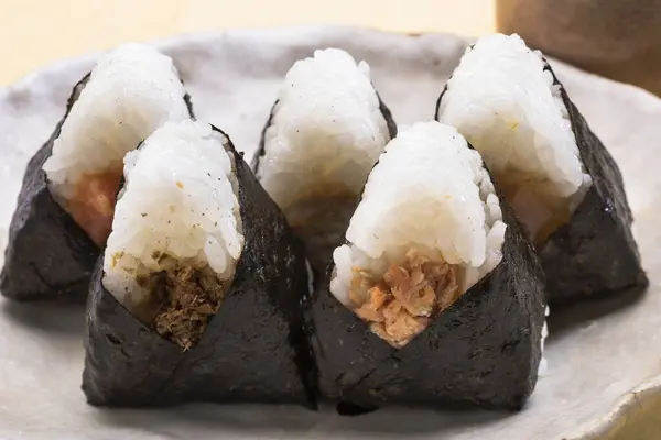 Cozinha Tradicional Japonesa Sushi Onigiri — Fotografia de Stock