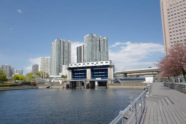 Meguro Nehri Kapıları, Tennozu Adası, Tokyo