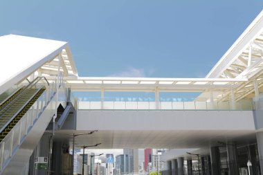Takanawa Gateway İstasyonu, Minato, Tokyo, Japonya 'daki tren istasyonu.