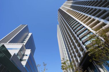 Şehrin modern binası