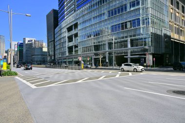 Tokyo Midtown, Japonya 'daki iş binaları. Gündüz görünümü 