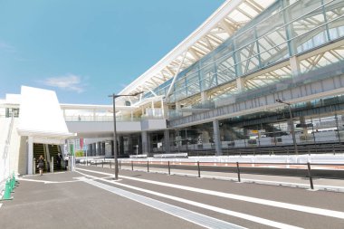 Takanawa Gateway İstasyonu, Minato, Tokyo, Japonya 'daki tren istasyonu.