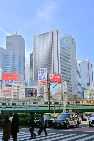 Tokio Japani Kaupunkikuva Shinjukun Pilvenpiirtäjäalueella — kuvapankkivalokuva