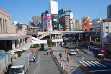 Ueno İstasyonu (Ueno-eki), Tokyo 'nun Tait bölgesindeki büyük tren istasyonu.