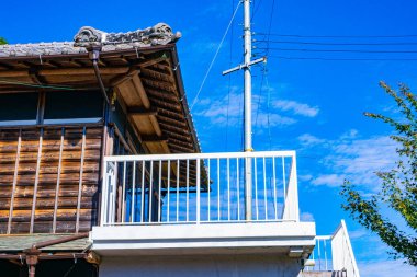 Geleneksel Japon evi manzarası