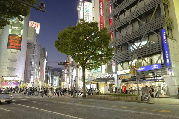 Rue Éclairée Avec Bâtiment Centre Commercial Tokyo Nuit Japon — Photo