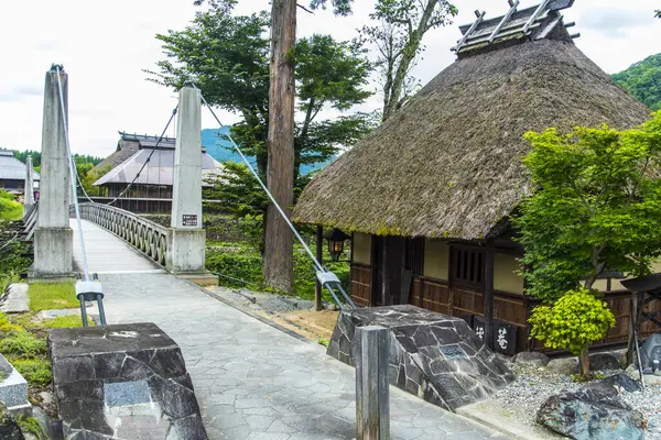 Geleneksel Japon evleri, Shiraji köyü, Japonya.