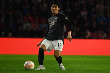 NETHERLANDS, EINDHOVEN - 27 Ekim 2022: Takehiro Tomiyasu. UEFA Avrupa Ligi PSV Eindhoven-Arsenal London maçı