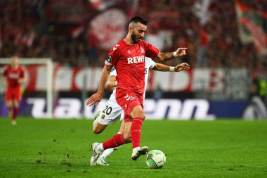 GERÇEK, COLOGNE - 3 Kasım 2022 Sargis Adamyan. UEFA Avrupa Konferans Ligi 1. FC Koeln - RHEIN Enerji Stadyumu 'nda OGC Nthe