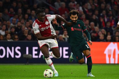 NETHERLANDS, AMSTERDAM - 26 Ekim 2022: Muhammed Salah. UEFA Şampiyonlar Ligi maçı Ajax Liverpool 'a karşı