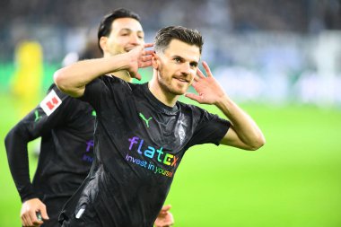 MENCHENGLADBACH, ALMANA - 11 Kasım 2022: Jonas Hofmann. Bundesliga Borussia Moenchengladbach - Borussia Dortmund futbol karşılaşması