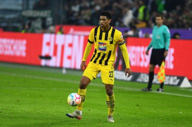MENCHENGLADBACH, ALMANY - 11 Kasım 2022 Jude Bellingham. Bundesliga Borussia Moenchengladbach - Borussia Dortmund futbol karşılaşması