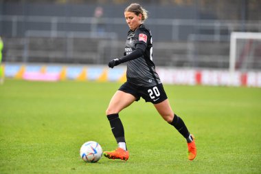 GERÇEK, COLOGNE - 11 ARALIK 2022 Jana Vojtekova. Bayanlar Bundesliga 1.FC Koeln-SC Freiburg maçı