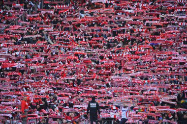 COLOGNE, ALMANY - 04.02.23: 1 maç. Bundesliga 1.FC Koeln RB Leipzig 'e karşı RHEIN ENERGIE STADION