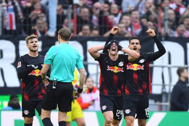 COLOGNE, ALMANY - 04.02.23: 1 maç. Bundesliga 1.FC Koeln RB Leipzig 'e karşı RHEIN ENERGIE STADION