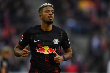 COLOGNE, ALMANY - 04.02.23 Benjamin Henrichs. Maç 1 'de. Bundesliga 1.FC Koeln RB Leipzig 'e karşı RHEIN ENERGIE STADION
