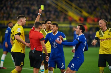 DORTMUND, GERMANY - 15.02.23: SIGNAL IDUNA PARK 'ta UEFA Şampiyonlar Ligi Borussia Dortmund FC Chelsea' ye karşı
