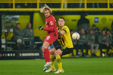 GERMANY, DORTMUND - 3 Mart 2023: Bundesliga Borussia Dortmund 'un Signal Iduna Park' taki RB Leipzig 'e karşı maçı