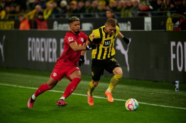 GERMANY, DORTMUND - 3 Mart 2023: Bundesliga Borussia Dortmund 'un Signal Iduna Park' taki RB Leipzig 'e karşı maçı