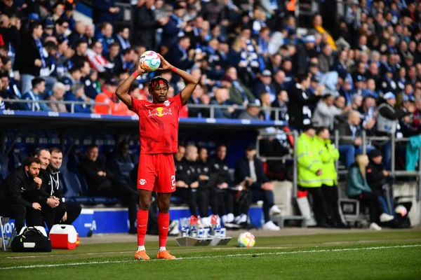 BOCHUM, ALMANY - 18 Mart 2023: Muhammed Simakan. Bundesliga VfL Bochum 1848-RB Leipzig maçı Vonovia Ruhr Stadyumu 'nda oynanmıştır.