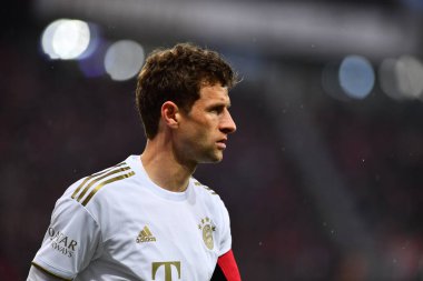 LEVERKUSEN, ALMANY - 19.03.23 Thomas Mueller. Bundesliga maçı Bayer 04 Leverkusen, Bayarena 'da Bayern Muenchen' e karşı.