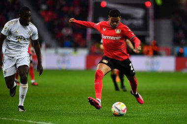 LEVERKUSEN, ALMANY - 19.03.23: Bundesliga maçı Bayer 04 Leverkusen, Bayarena 'da Bayern Muenchen' e karşı.