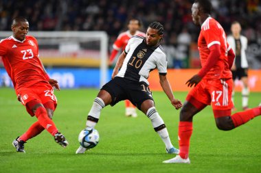 Mainz, Almanya - 25.03.23 Serge Gnabry. MEWA Arena 'da Almanya ile Peru arasındaki futbol maçı