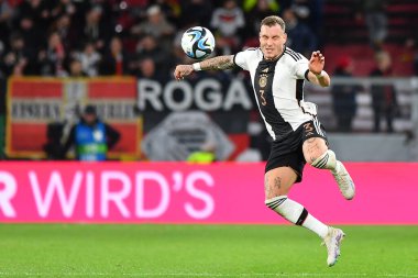 MAINZ, ALMANY - 25.03.23 David Raum. MEWA Arena 'da Almanya ile Peru arasındaki futbol maçı