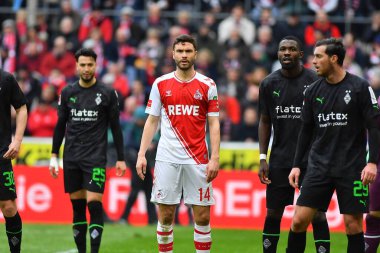 COLOGNE, ALMANY - 02.04.23 Jonas Hector. Bundesliga 1 'in futbol maçı. FC Koeln, Borussia Moenchengladbach 'a karşı. Rhein Enerji Stadyumunda