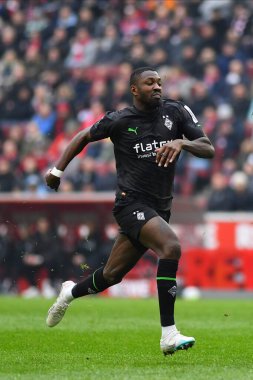 COLOGNE, ALMANY - 02.04.23 Marcus Thuram. Bundesliga 1 'in futbol maçı. FC Koeln, Borussia Moenchengladbach 'a karşı. Rhein Enerji Stadyumunda