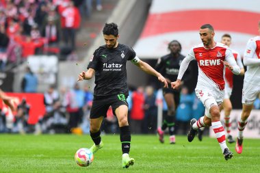 COLOGNE, ALMANY - 02.04.23: Lars Stindl (kaptan). Bundesliga 1 'in futbol maçı. FC Koeln, Borussia Moenchengladbach 'a karşı. Rhein Enerji Stadyumunda