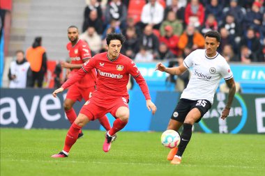 LEVERKUSEN, ALMANY - 08.04.23 Sardar Azmoun. Bundesliga maçında Bayer 04 Leverkusen, Eintracht Frankfurt 'a karşı Bayarena' da