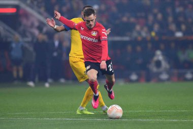 LEVERKUSEN, ALMANY - 13.04.23 Florian Wirtz. Maç UEFA Avrupa Ligi Bayer 04 Leverkusen, Bayarena 'da Royale Union Saint-Gilloise' e karşı.