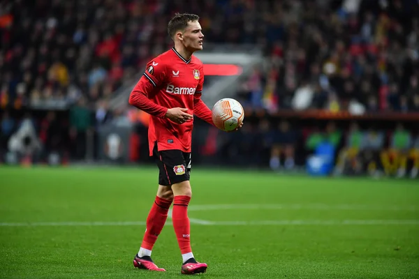 LEVERKUSEN, ALMANY - 13.04.23 Florian Wirtz. Maç UEFA Avrupa Ligi Bayer 04 Leverkusen, Bayarena 'da Royale Union Saint-Gilloise' e karşı.