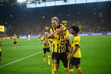 GERMANY, DORTMUND - 22 Nisan 2023: Signal Iduna Park 'taki Sinyal Iduna Parkı' nda Bundesliga Borussia Dortmund-Eintracht maçı