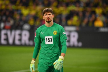 ALMANY, DORTMUND - 22 Nisan 2023 Gregor Kobel. Bundesliga Borussia Dortmund-Eintracht maçı Iduna Park Sinyali 'nde.