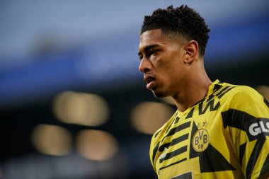 BOCHUM, ALMANY - 28 Nisan 2023: Jude Bellingham. Bundesliga VfL Bochum 1848 'de Vonovia Ruhr Stadyumu' nda Borussia Dortmund 'a karşı oynanan futbol maçı.