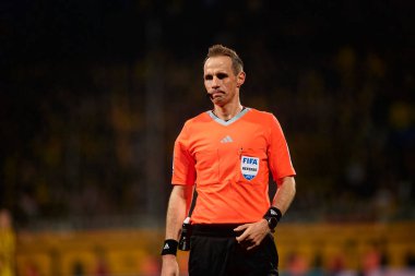 BOCHUM, ALMANY 28 NİSAN 2023 Sascha Stegemann. Bundesliga VfL Bochum 1848 'de Vonovia Ruhr Stadyumu' nda Borussia Dortmund 'a karşı oynanan futbol maçı.