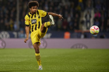 BOCHUM, ALMANY - 28 Nisan 2023: Karim Adeyemi. Bundesliga VfL Bochum 1848 'de Vonovia Ruhr Stadyumu' nda Borussia Dortmund 'a karşı oynanan futbol maçı.
