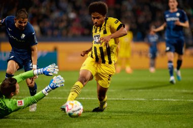 BOCHUM, ALMANY - 28 Nisan 2023: Karim Adeyemi. Bundesliga VfL Bochum 1848 'de Vonovia Ruhr Stadyumu' nda Borussia Dortmund 'a karşı oynanan futbol maçı.