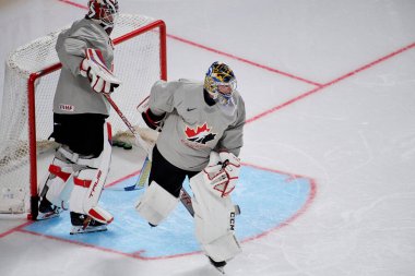 RIGA, LATVIA - 11 Mayıs 2022: HOFER Joel. Kanada antrenman takımı. IIHF 2023 Buz Hokeyi Dünya Şampiyonası