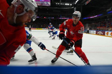 LATVIA, RIGA - 18.05.23 HERZOG Fabrice. İsviçre, Slovakya 'ya karşı. IIHF 2023 Buz Hokeyi Dünya Şampiyonası Arena Riga 'da