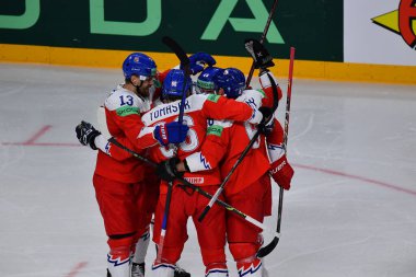 LATVIA, RIGA - 18.05.23: KAUT Martin, KUBALIK Dominik, KEMPNY Michal, TOMASEK David. Çek Cumhuriyeti, Slovenya 'ya karşı. IIHF 2023 Buz Hokeyi Dünya Şampiyonası Arena Riga 'da